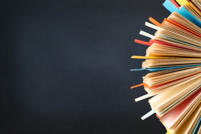 Tài liệu tham khảo được trích theo 2 dạng