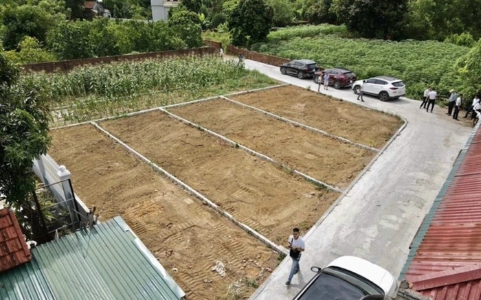 
Theo quy định mới, các thửa đất mới hình thành sau tách thửa đều phải có đường vào.
