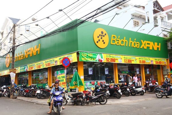 
Việc đóng cửa hàng loạt cửa hàng của chuỗi minimart Bách Hoá Xanh đang khiến người tiêu dùng hoang mang
