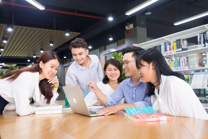 
Tổ chức những giờ trao đổi nhóm sẽ đem lại đến những lợi ích to lớn cho cả sinh viên và nhà trường
