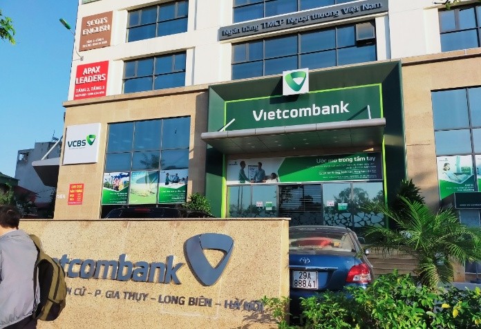 
VCB chính là tên viết tắt của Ngân hàng TMCP Ngoại thương Việt Nam (Vietcombank)
