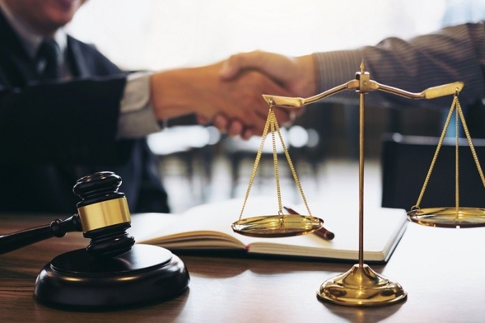 Văn bản luật mang tính bắt buộc và được nhà nước đảm bảo thực hiện