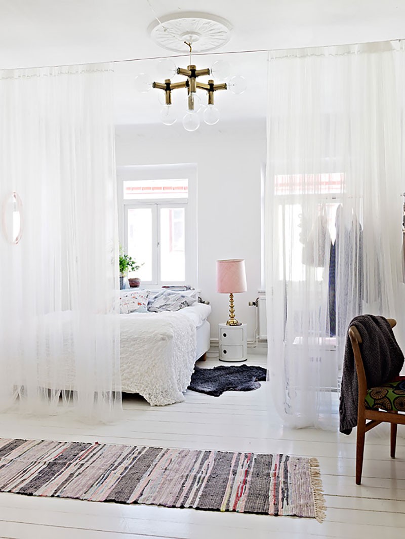 
Ảnh 26: Trang trí phòng ngủ theo kiểu hàn quốc với màu trắng giúp ngôi nhà sáng
