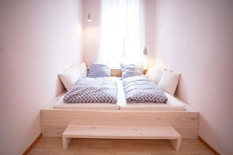 
Ảnh 14: Cách trang trí phòng ngủ đơn giản rẻ tiền
