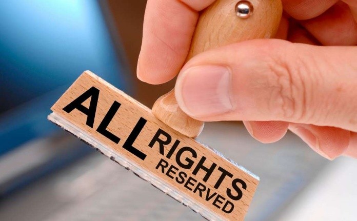 
All rights reserved nghĩa là đăng ký bản quyền
