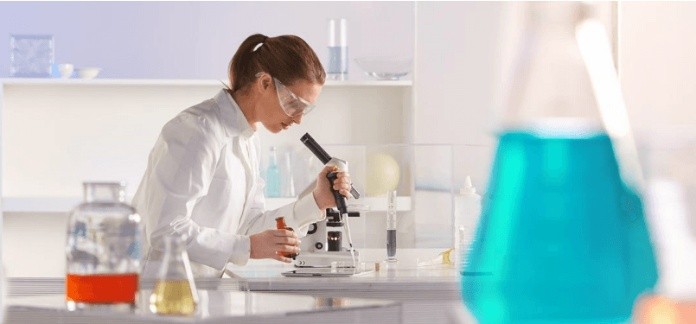Chương trình học có nghiên cứu khoa học ứng dụng