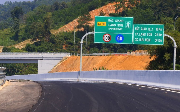 
Cao tốc Bắc Giang - Lạng Sơn đã hoạt động được 3 năm, nhưng chưa có trạm dừng nghỉ.
