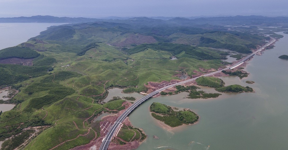 
Cao tốc Vân Đồn - Móng Cái dự kiến khánh thành vào ngày 1/9/2022.
