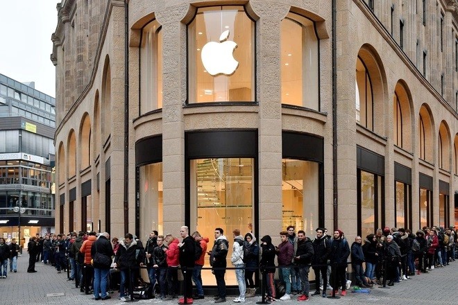 Apple thu về hơn 40 tỷ USD nhờ bán iPhone trong quý III kết thúc vào tháng 6