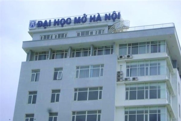 
Lý do mà Đại học mở thường hay bị nhầm lẫn giữa trường tự chủ tài chính hoặc dân lập hoặc bán công một phần là do mức học phí có phần khá cao hơn mặt bằng chung.
