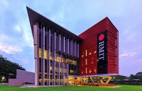 
Trường Đại học RMIT Việt Nam chính là đại diện cho nền giáo dục quốc tế chất lượng cao với nhiều chương trình đào tạo vô cùng thích hợp dành cho nhiều người trẻ tuổi, nhiều đối tượng.
