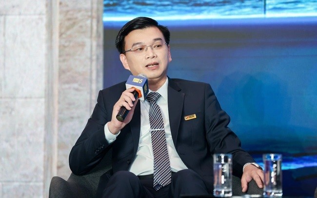 

Chia sẻ về lợi thế của One IBC, ông Hùng Anh nói rằng công ty có lợi thế về chi phí khi dùng nhân lực trong nước để có thể cung cấp dịch vụ cho khách hàng nước ngoài
