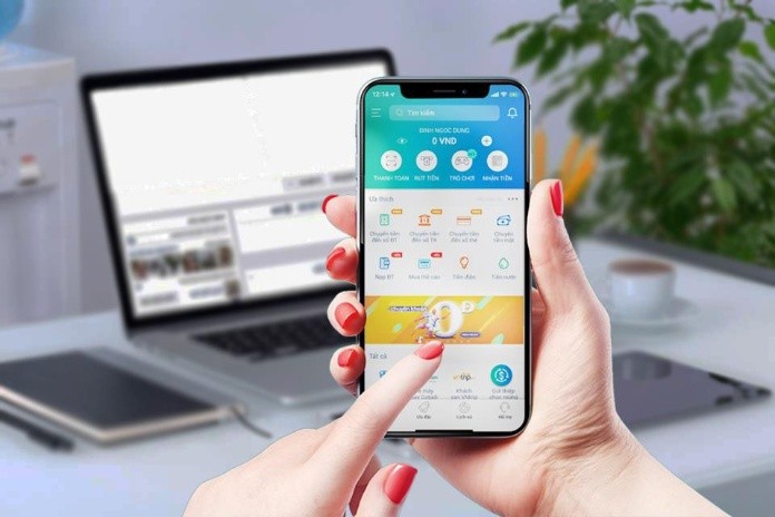 Smartphone hỗ trợ thanh toán các dịch vụ nhanh chóng