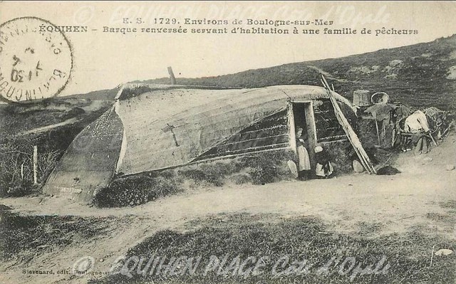 Khám phá những mái nhà như chiếc thuyền úp ngược tại một làng chài ven biển nước Pháp  - ảnh 6