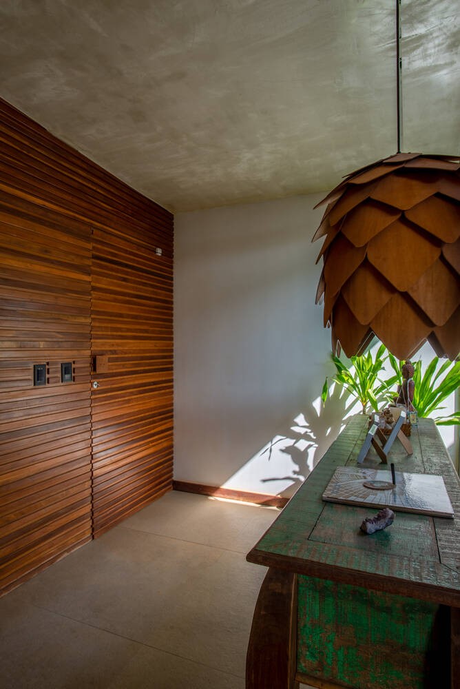 
Phòng vệ sinh có nội thất thiên về hướng tự nhiên như gỗ, đã, cây xanh…
