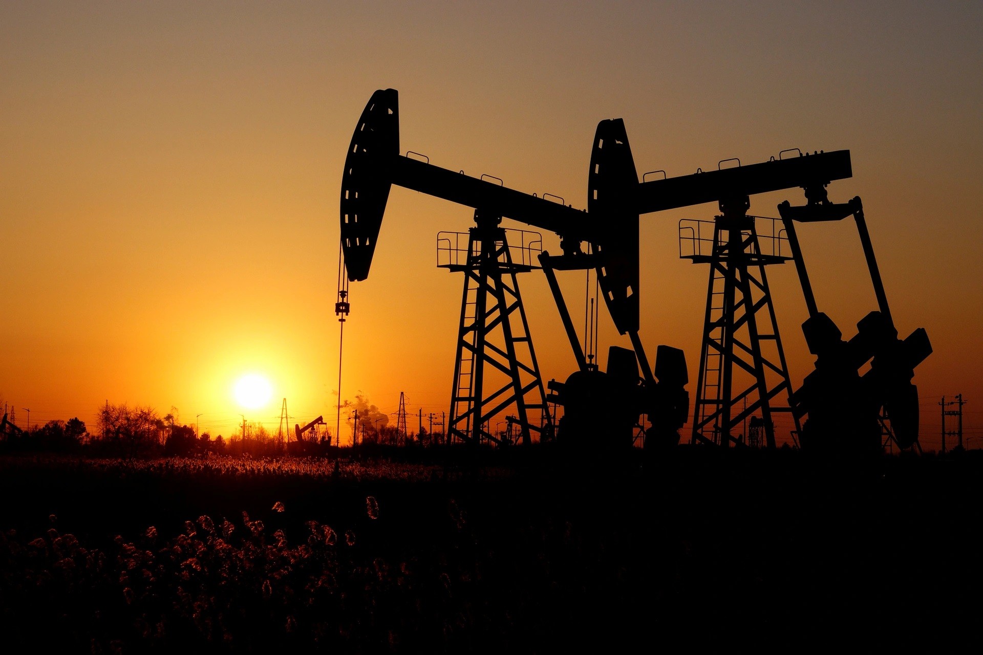 
Mỹ muốn áp giá trần dầu Nga để chặn nguồn thu của Moscow, nhưng vẫn không gây gián đoạn cho thị trường toàn cầu
