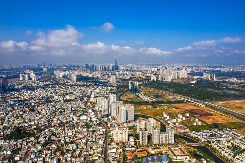 
Căn hộ bình dân vừa túi tiền của đa số người dân tiếp tục "tuyệt chủng".
