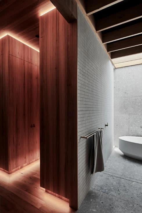 
Nhà tắm với thiết kế đơn giản nhưng mang lại trải nghiệm thú vị cho người sử dụng
