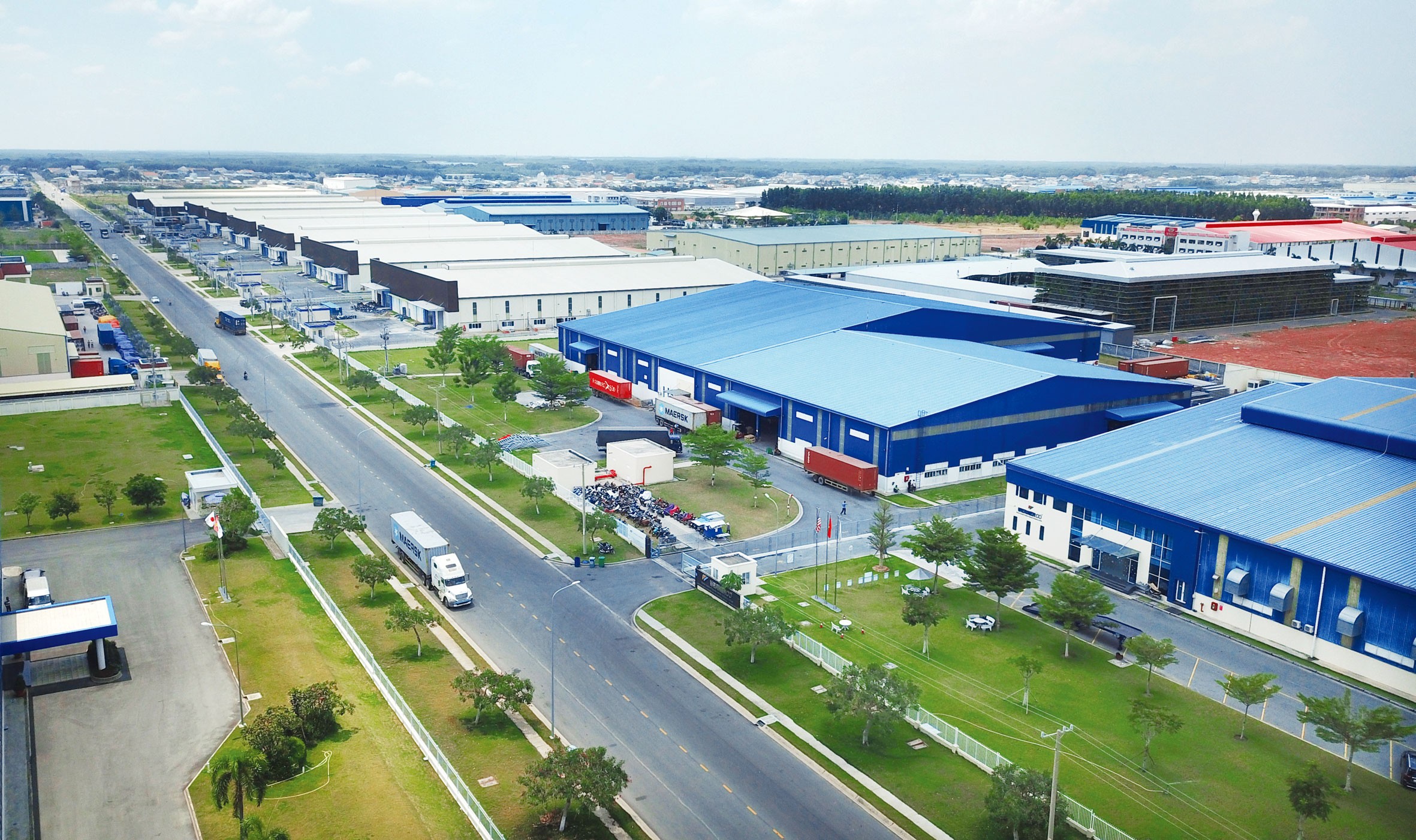 
Tính đến thời điểm hiện tại, tỷ lệ lấp đầy của các khu công nghiệp tại thị trường bất động sản công nghiệp Việt Nam hiện nay đạt gần&nbsp; 71%, tương đương với thị trường năm 2020.
