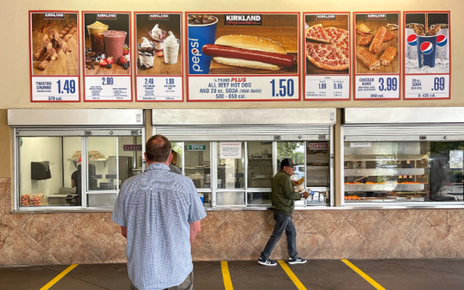 
Combo hotdog và soda của Costco sẽ không tăng giá
