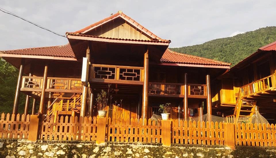 
Homestay Pù Luông Thơ Hà được thiết kế theo kiểu nhà sàn truyền thống để du khách được trải nghiệm không gian sống của đồng bào dân tộc Thái. Ảnh sưu tầm
