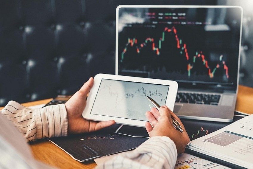 Kết thúc tháng 9/2022, VN-Index đã có tháng giao dịch hiệu suất thấp nhất tính từ đầu năm khi giảm 11,59% xuống mức 1.132 và đã xóa sạch mọi cố gắng trong thời gian 2 tháng trước đó đồng thời cũng giảm điểm mạnh nhất tính từ hồi tháng 3/2020