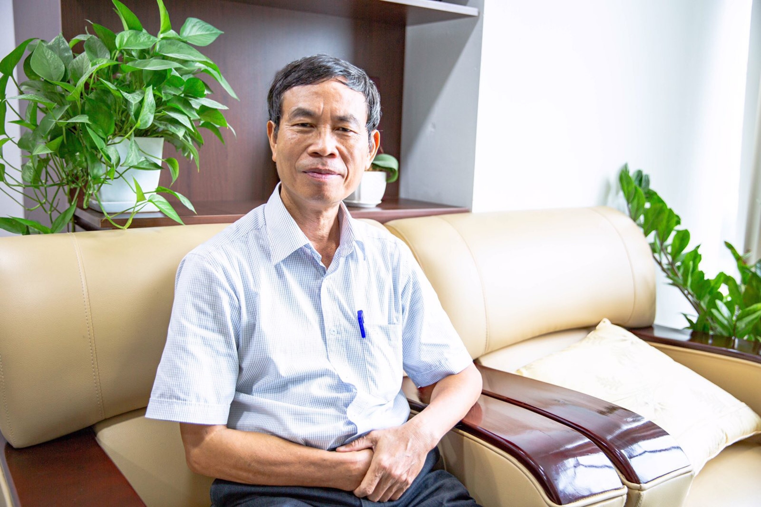 


Ông Bùi Văn Doanh, Viện trưởng Viện Nghiên cứu Bất động sản Việt Nam.
