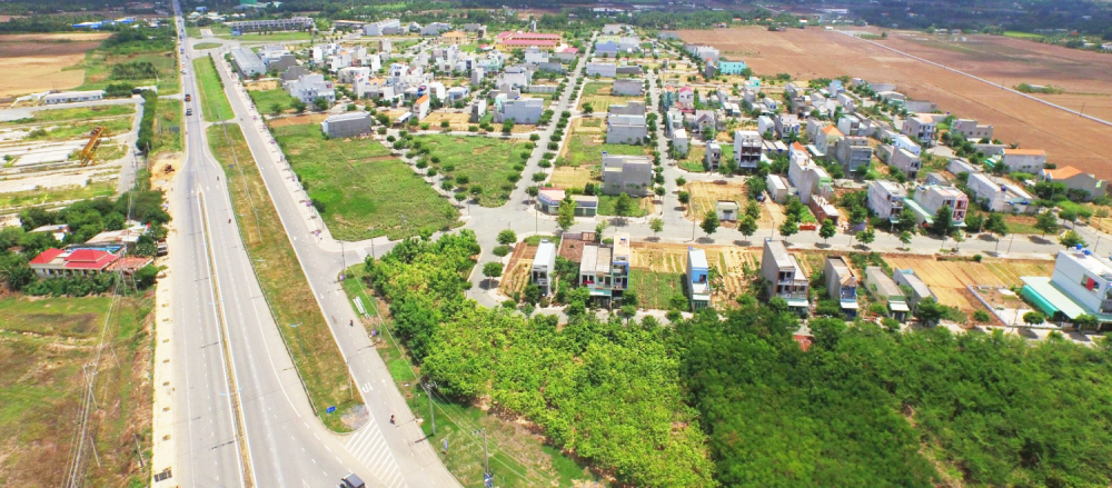 
Các lô đất đấu giá thuộc hai huyện vùng ven của Thủ đô Hà Nội là Đông Anh và Sóc Sơn.
