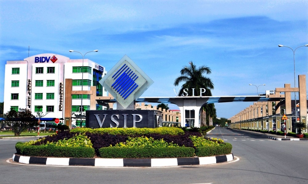 
Tập đoàn Sembcorp Industries (Singapore) đã triển khai nhiều dự án Khu công nghiệp VSIP tại 7 địa phương của Việt Nam.
