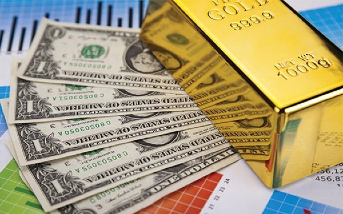 
Giá vàng trong nước có sự biến động trái chiều với giá vàng thế giới.
