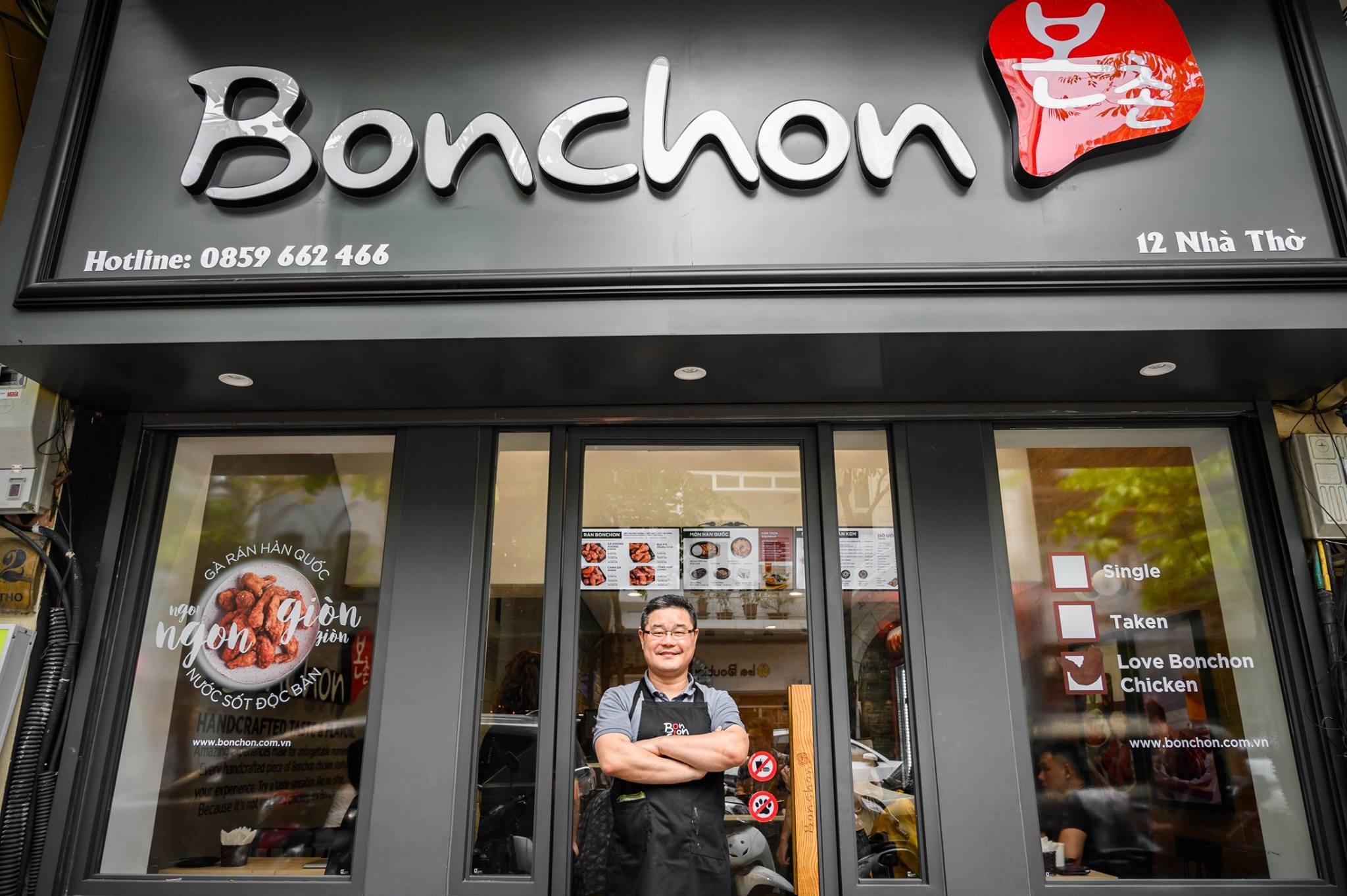 
Bonchon khai trương cửa hàng thứ 9 và chuẩn bị cho cửa hàng thứ 10 và 11 vào tháng 11 này

