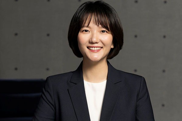 
Choi Soo-yeon đã thay thế Han Seong-sook để trở thành nữ lãnh đạo đầu tiên của Naver.
