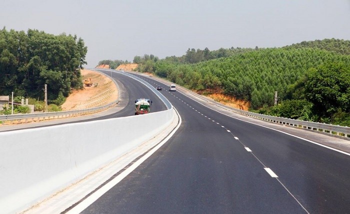 
Cao tốc Tân Phú - Bảo Lộc dài 66 km, đi qua tỉnh Đồng Nai (11 km) và Lâm Đồng (55 km). Ảnh minh họa.

