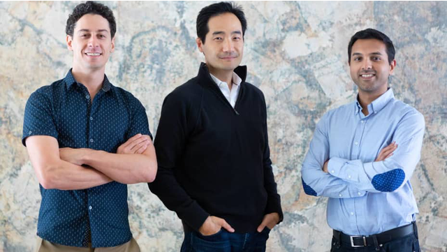 
Uplift Labs được thành lập bởi Sukemasa Kabayama cùng với 2 đồng đội khác là Jonathan Wills (trái) và Rahul Rajan (phải)
