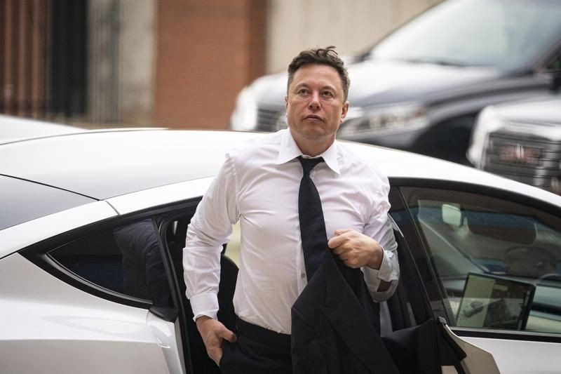 
Musk vướng phải vụ kiện tụng về việc nhận khoản thưởng 50 tỷ USD
