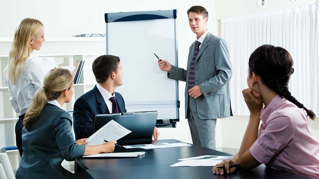 Tham luận là một hình thức viết bài văn nghị luận mà người viết sẽ sử dụng nó để có thể nêu lên được những quan điểm của mình thông qua những bằng chứng, luận cứ chính xác. Ảnh minh họa