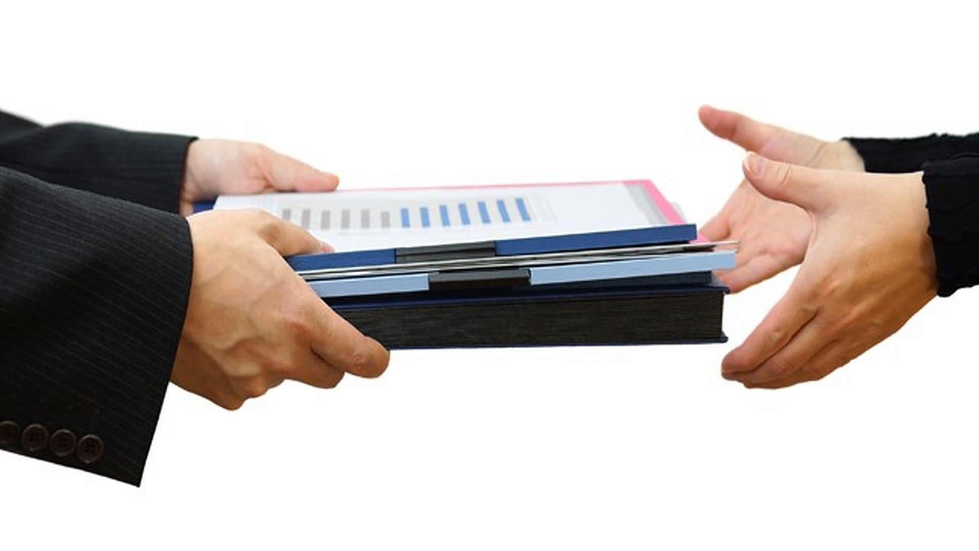 
Quy định về di chuyển dữ liệu trong GDPR và CCPA
