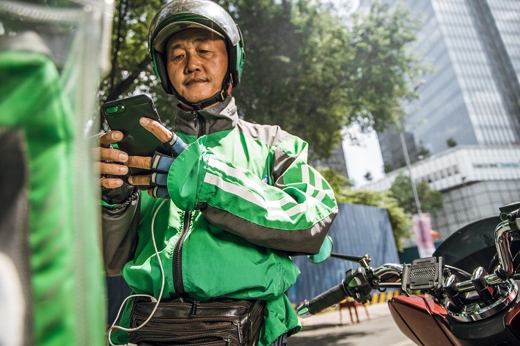 
Đối với những người mới chạy xe Grabbike cần phải có kinh nghiệm để tối ưu hóa các chi phí và tăng được lượng khách một cách nhanh chóng. Ảnh minh họa
