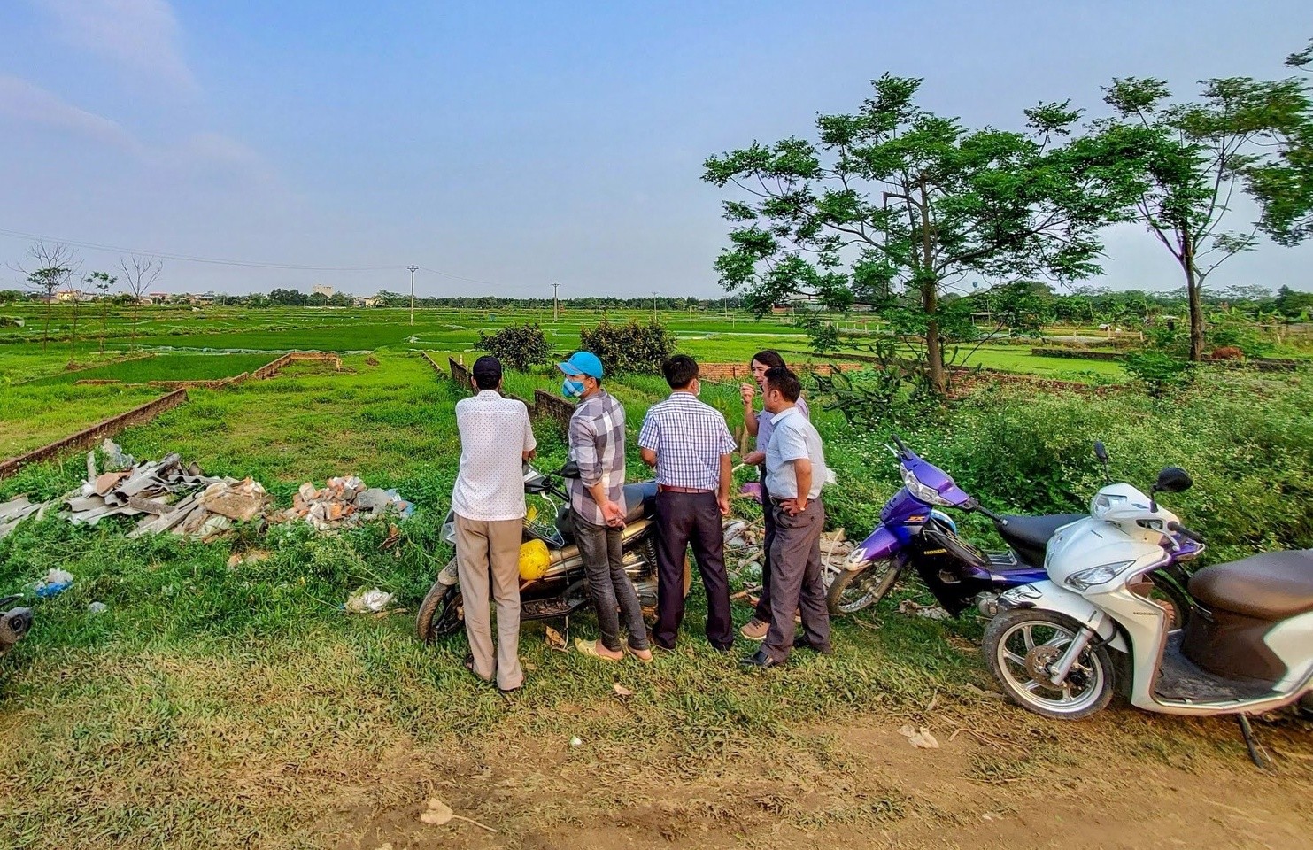 



Đất nền đã bắt đầu có giao dịch trở lại.

