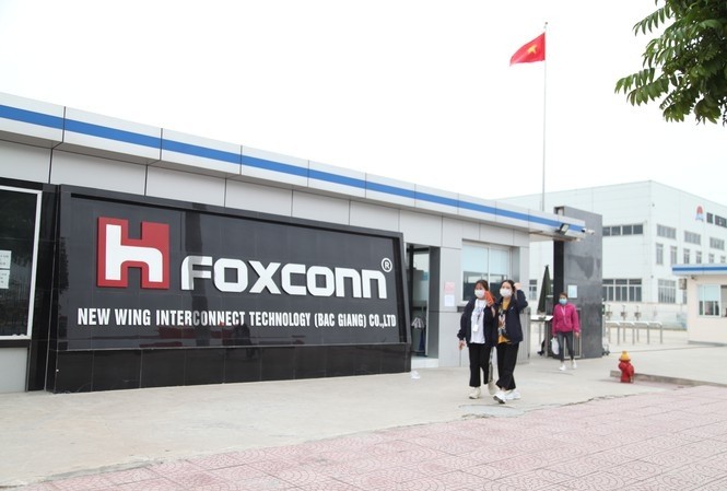 
Foxconn là đối tác sản xuất linh kiện hàng đầu của Apple đã cam kết đầu tư nhiều hơn vào Việt Nam.
