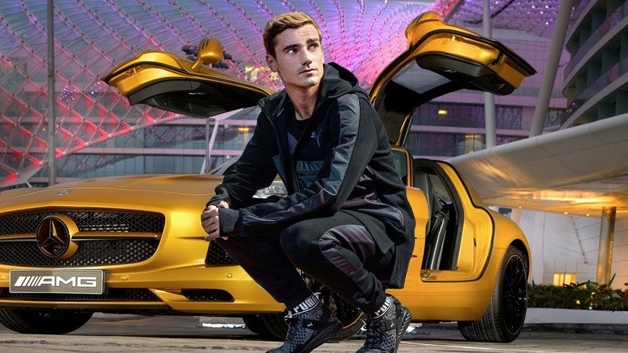 
Chiếc xe "bình dân" nhất của Griezmann cũng cỡ Mercedes GT-R
