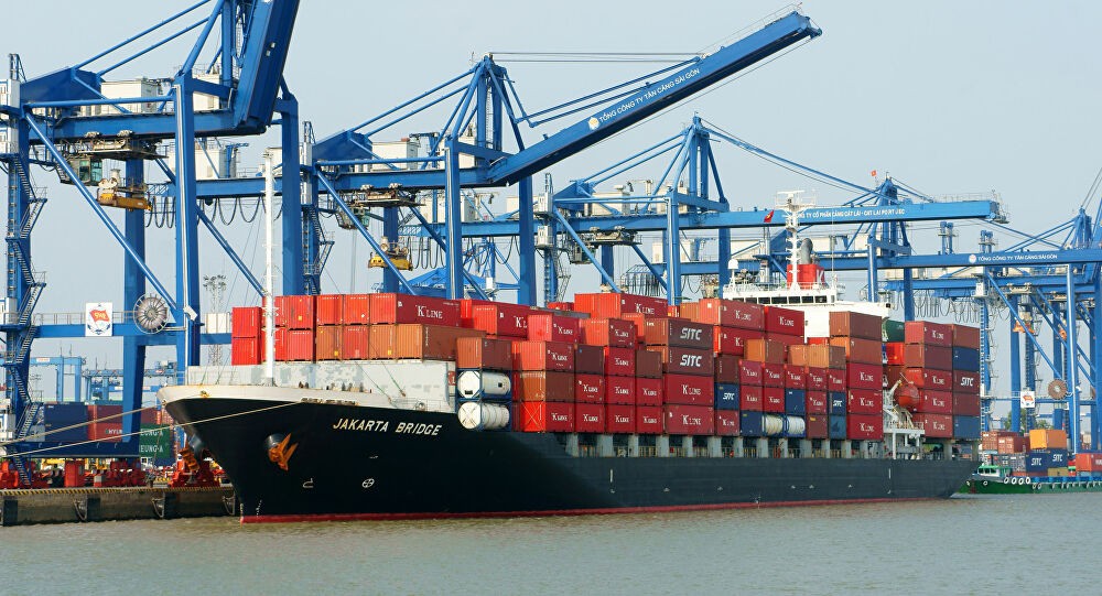 
11 tháng năm 2022, tổng kim ngạch xuất nhập khẩu của Việt Nam đạt xấp xỉ 674 tỷ USD, cán cân thương mại đạt thặng dư lớn với con số xuất siêu 10,7 tỷ USD.
