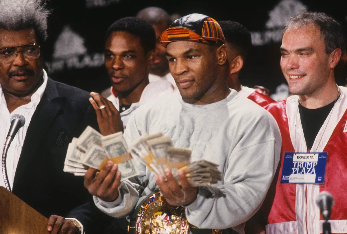 
Từng có trận đấu Mike Tyson kiếm được 30 triệu USD
