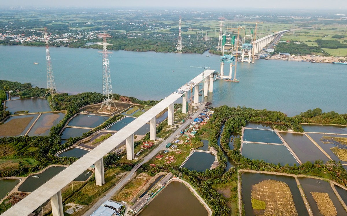 
Cầu Phước Khánh là một trong 2 cầu đang thi công xây dựng kết nối giữa TP Hồ Chí Minh và Đồng Nai.
