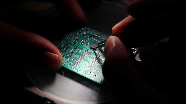 
Trung Quốc và Mỹ vẫn đang dẫn đầu trong cuộc đua sản xuất chip điện tử trên toàn thế giới
