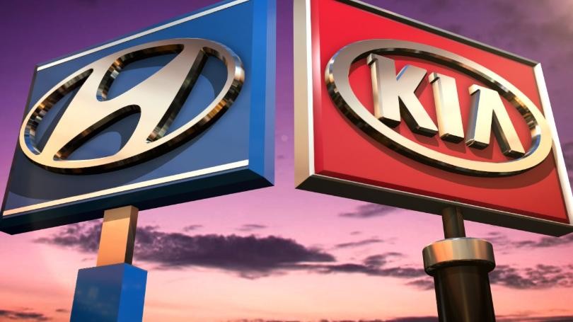 
Tại thị trường Mỹ lại đang xảy ra một vấn đề với hai hãng xe ô tô nổi tiếng Hyundai và Kia đó là một số mẫu xe của họ bị từ chối bảo hiểm
