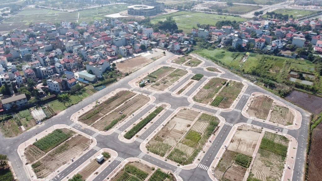 
Tháng 2/2023, tỉnh Quảng Ngãi đấu giá 44 lô đất với tổng giá khởi điểm của các lô đất là hơn 54,22 tỷ đồng. Ảnh minh họa.
