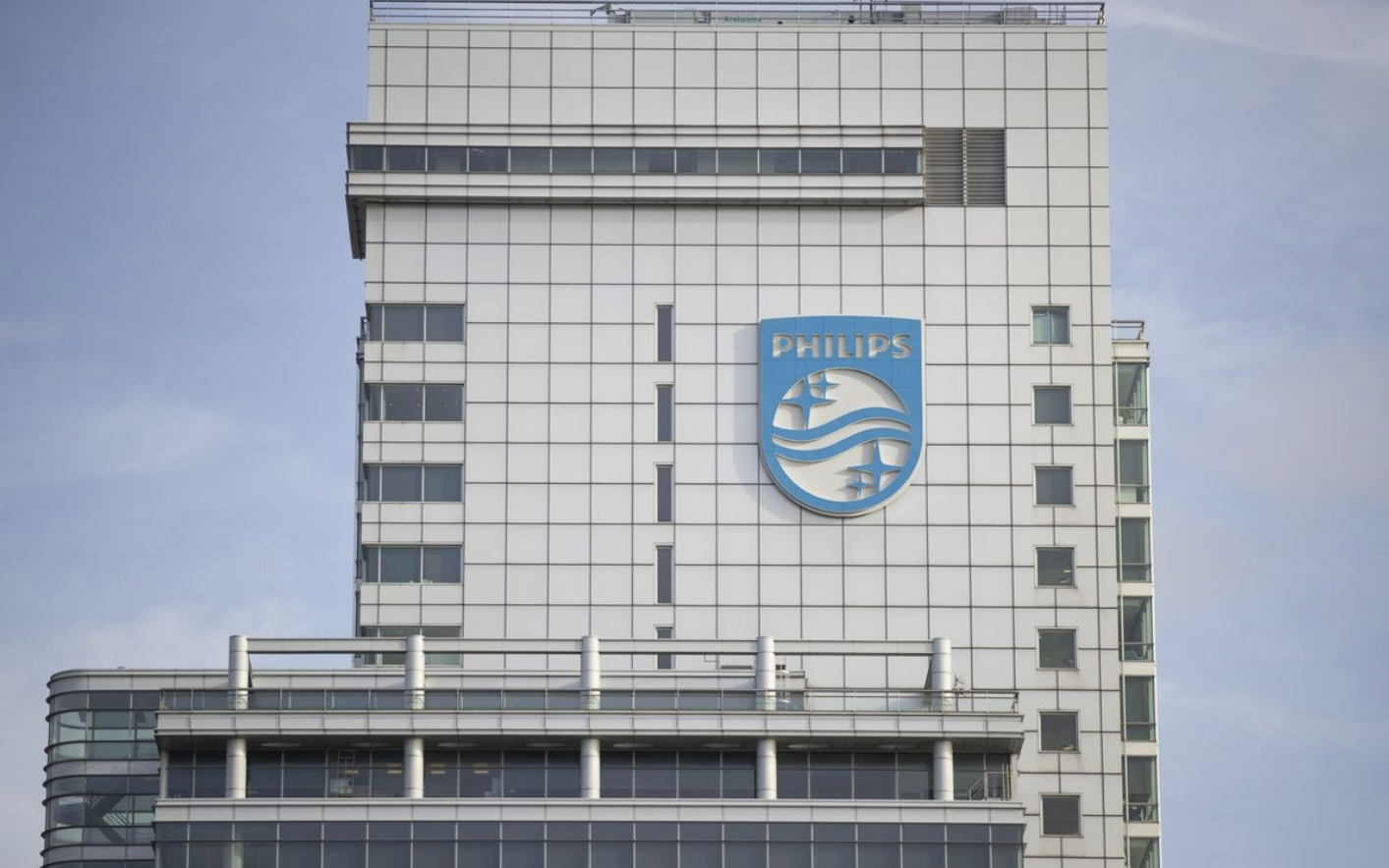 
Trong quý 4 của năm 2022, lợi nhuận trước lãi vay, thuế và khấu hao được Philips ghi nhận là 651 triệu euro, con số này đã nhích nhẹ so với mức 647 triệu euro của một năm trước đó
