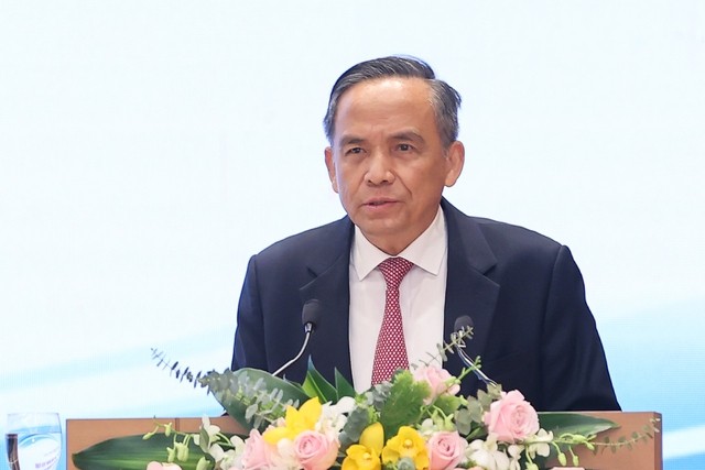 
Ông Lê Hoàng Châu - Chủ tịch Hiệp hội Bất động sản TP Hồ Chí Minh (HoREA) phát biểu tại Hội nghị. Ảnh VGP.
