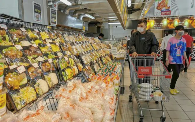 
Thời điểm hiện tại, Central Retail đang là nhà bán lẻ chiếm thị phần cao nhất đối với mảng đại siêu thị, đồng thời giữ 62% thị phần trong phân khúc này tại Việt Nam. Ảnh minh họa
